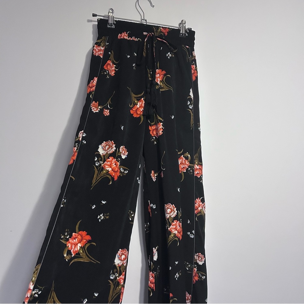 NWOT Moon River Sunset Canyon Black Floral Print Wide-Leg Pants XS $72 - Picture 5 of 10